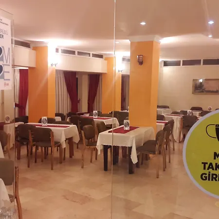 Hotel Club Urgenc *