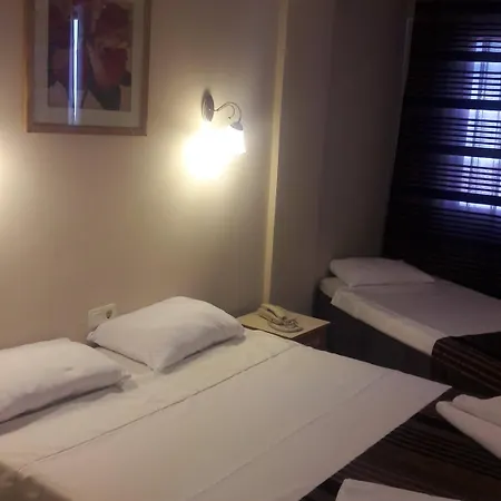 Club Urgenc Hotel
