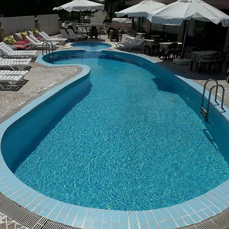 Club Urgenc Hotel