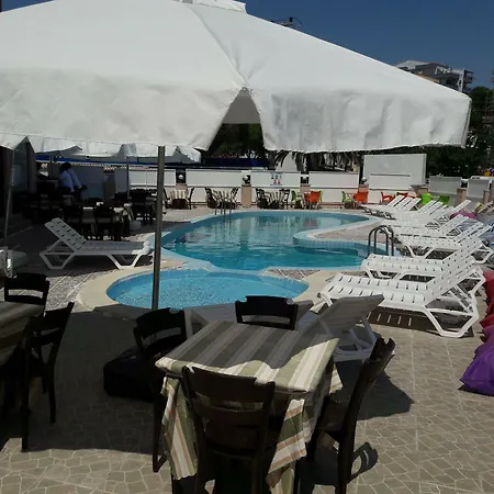 Club Urgenc Ayvalı