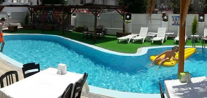 Hotel Club Urgenc Ayvalı